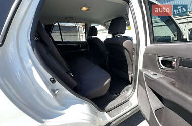 Позашляховик / Кросовер Hyundai Santa FE 2010 в 