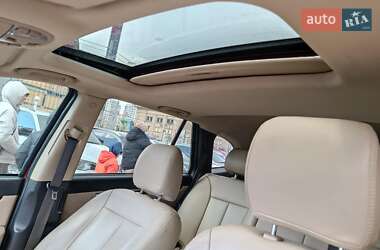 Внедорожник / Кроссовер Hyundai Santa FE 2012 в 