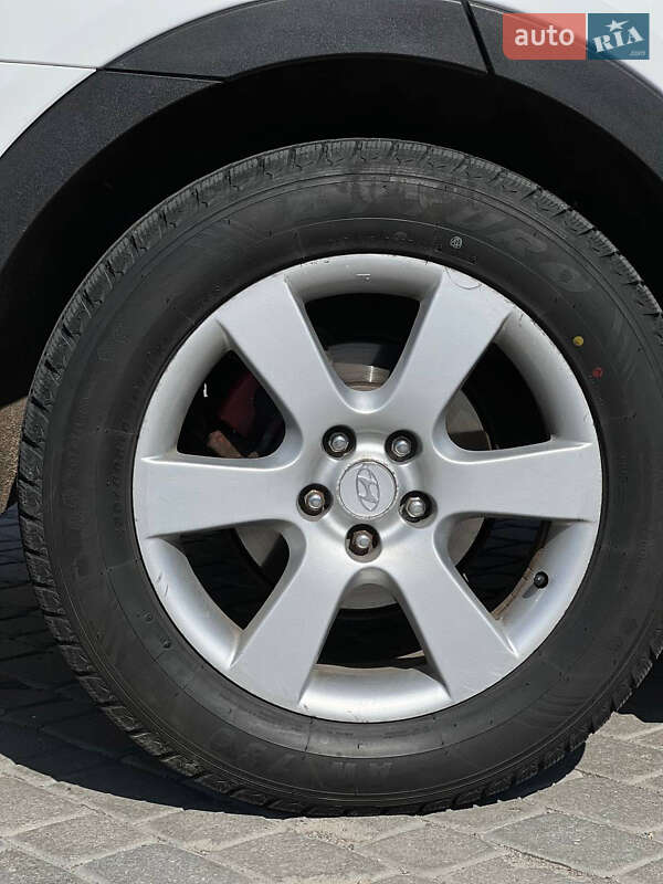 Внедорожник / Кроссовер Hyundai Santa FE 2012 в Виннице