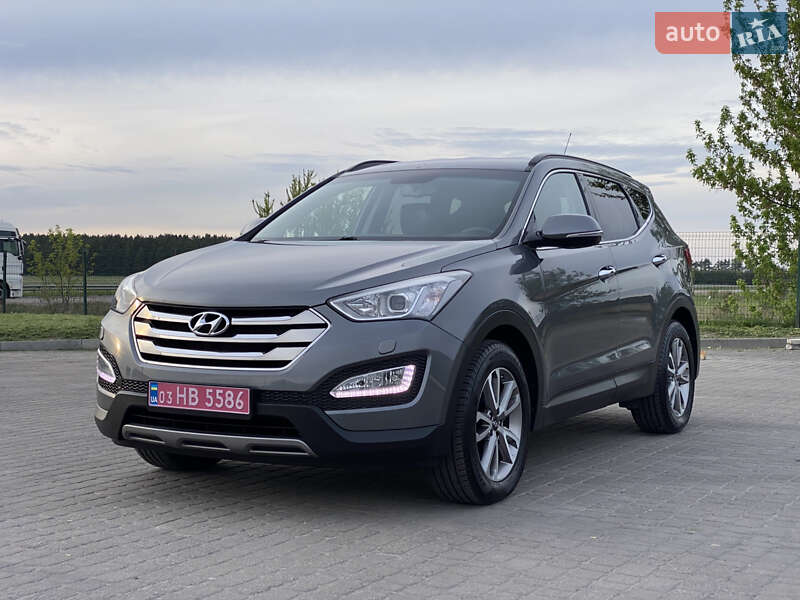 Позашляховик / Кросовер Hyundai Santa FE 2014 в Радивиліві