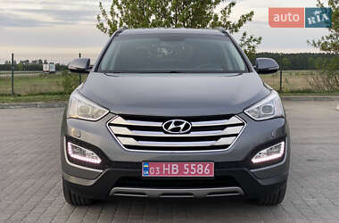 Внедорожник / Кроссовер Hyundai Santa FE 2014 в 