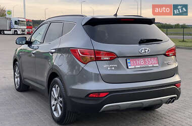 Внедорожник / Кроссовер Hyundai Santa FE 2014 в 