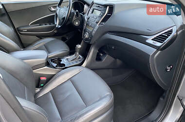 Внедорожник / Кроссовер Hyundai Santa FE 2014 в 