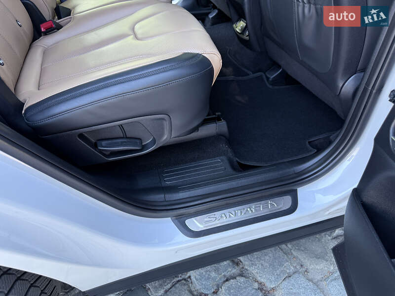 Позашляховик / Кросовер Hyundai Santa FE 2020 в Києві
