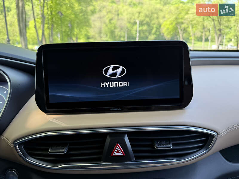 Позашляховик / Кросовер Hyundai Santa FE 2020 в Києві