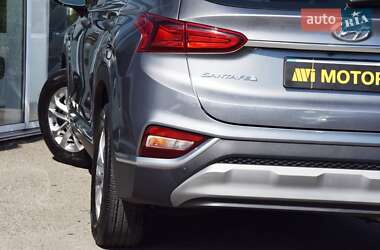Внедорожник / Кроссовер Hyundai Santa FE 2019 в 