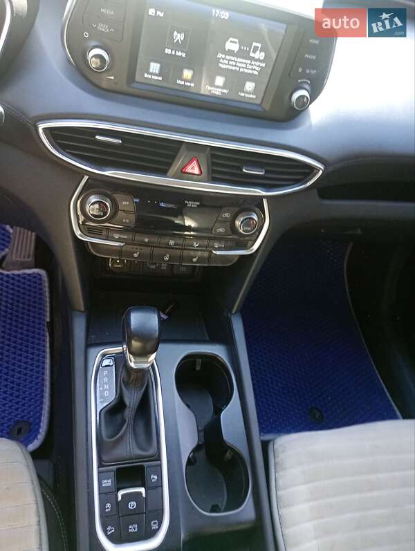 Внедорожник / Кроссовер Hyundai Santa FE 2020 в Кропивницком