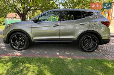 Позашляховик / Кросовер Hyundai Santa FE 2017 в 