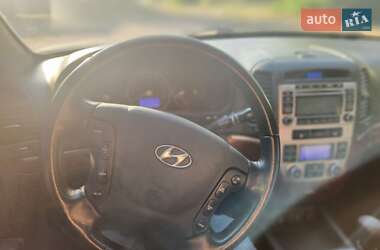 Позашляховик / Кросовер Hyundai Santa FE 2009 в 
