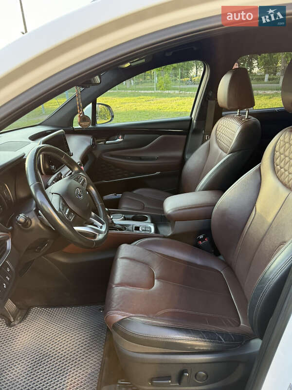 Позашляховик / Кросовер Hyundai Santa FE 2019 в Подільську