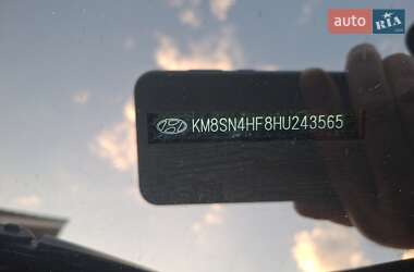 Внедорожник / Кроссовер Hyundai Santa FE 2017 в 
