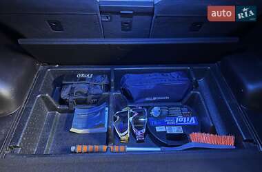 Позашляховик / Кросовер Hyundai Santa FE 2013 в 