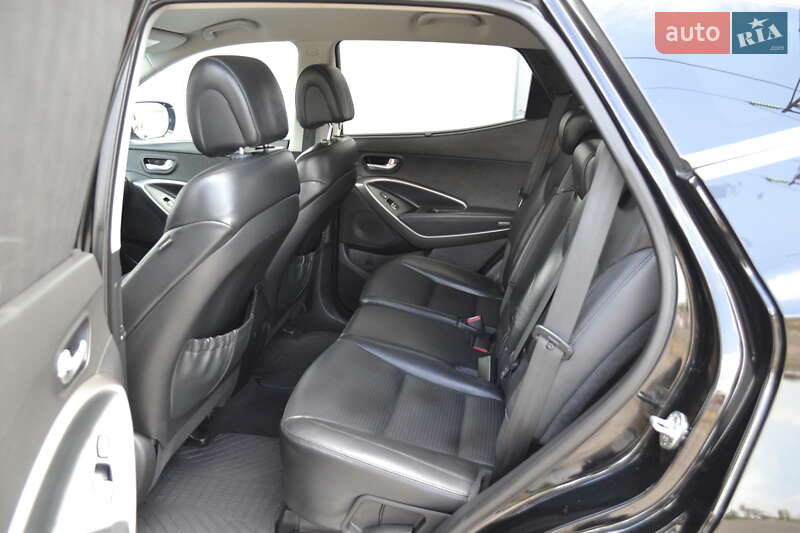 Позашляховик / Кросовер Hyundai Santa FE 2012 в Вінниці