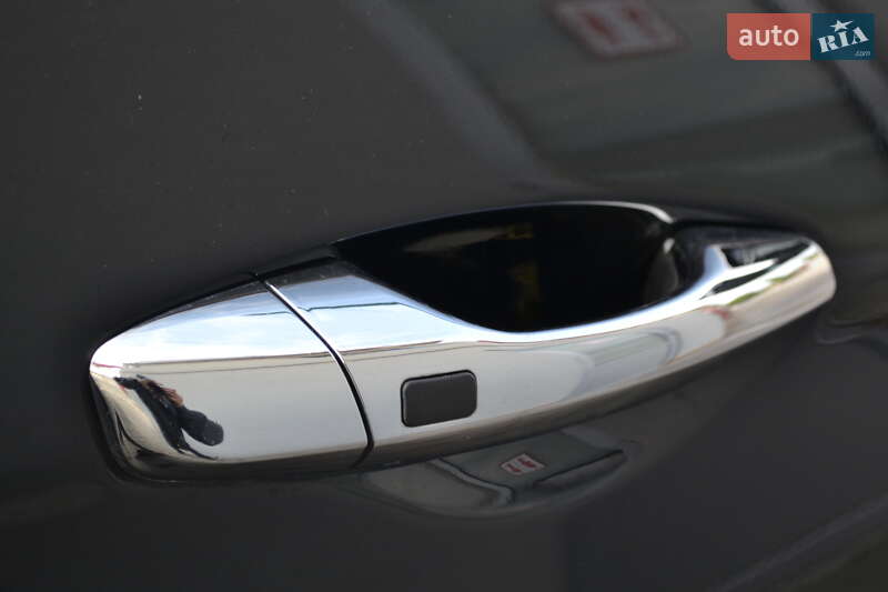 Позашляховик / Кросовер Hyundai Santa FE 2012 в Вінниці