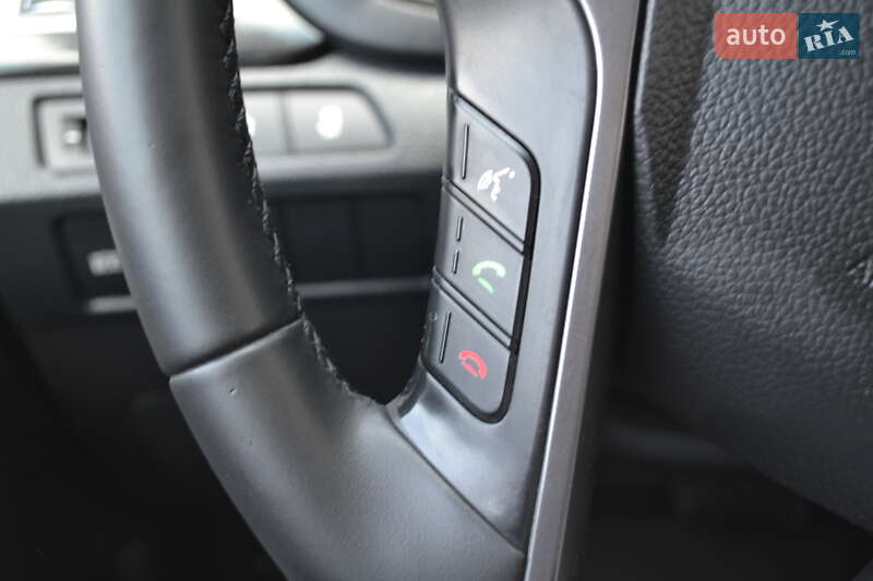Позашляховик / Кросовер Hyundai Santa FE 2012 в Вінниці