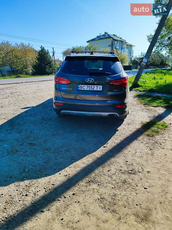 Позашляховик / Кросовер Hyundai Santa FE 2014 в Львові