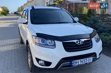 Внедорожник / Кроссовер Hyundai Santa FE 2012 в 