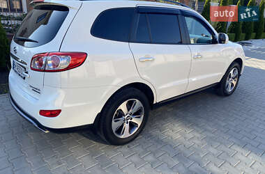 Внедорожник / Кроссовер Hyundai Santa FE 2012 в 