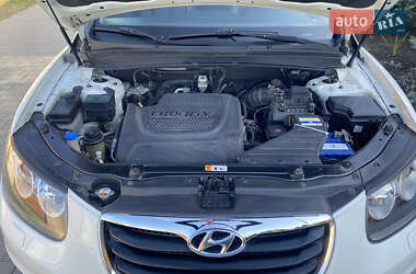 Внедорожник / Кроссовер Hyundai Santa FE 2012 в 