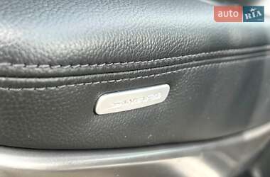 Внедорожник / Кроссовер Hyundai Santa FE 2014 в 