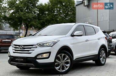 Внедорожник / Кроссовер Hyundai Santa FE 2012 в 