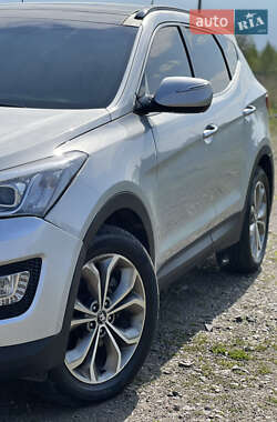 Внедорожник / Кроссовер Hyundai Santa FE 2013 в Львове