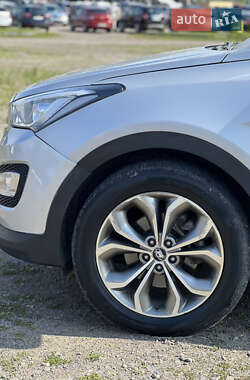 Внедорожник / Кроссовер Hyundai Santa FE 2013 в Львове