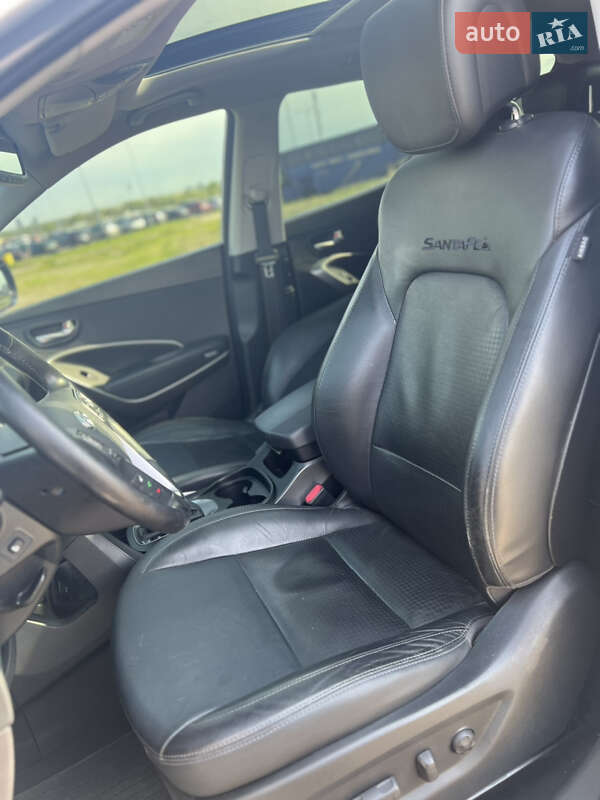 Позашляховик / Кросовер Hyundai Santa FE 2013 в Львові