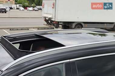 Внедорожник / Кроссовер Hyundai Santa FE 2019 в 