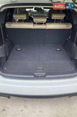Позашляховик / Кросовер Hyundai Santa FE 2011 в 