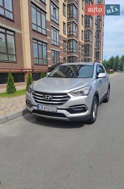 Позашляховик / Кросовер Hyundai Santa FE 2016 в Чернігові