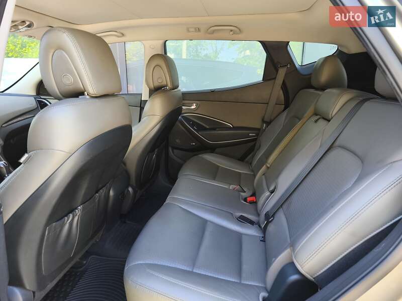 Позашляховик / Кросовер Hyundai Santa FE 2013 в Дніпрі