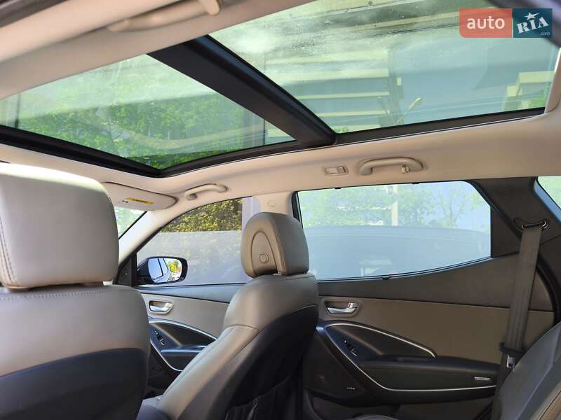 Позашляховик / Кросовер Hyundai Santa FE 2013 в Дніпрі