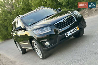 Позашляховик / Кросовер Hyundai Santa FE 2011 в 