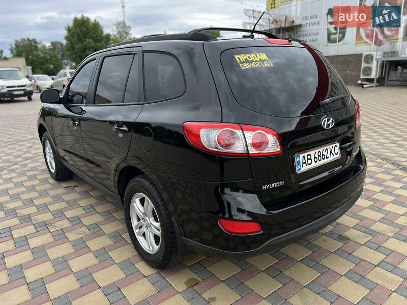 Позашляховик / Кросовер Hyundai Santa FE 2011 в Гайсину
