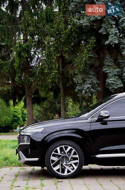 Позашляховик / Кросовер Hyundai Santa FE 2021 в 
