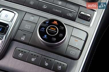 Позашляховик / Кросовер Hyundai Santa FE 2021 в 