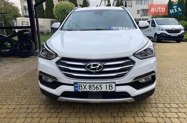 Внедорожник / Кроссовер Hyundai Santa FE 2015 в 