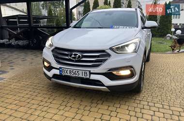 Внедорожник / Кроссовер Hyundai Santa FE 2015 в 