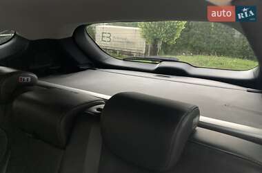 Внедорожник / Кроссовер Hyundai Santa FE 2015 в 