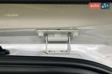 Внедорожник / Кроссовер Hyundai Santa FE 2015 в 
