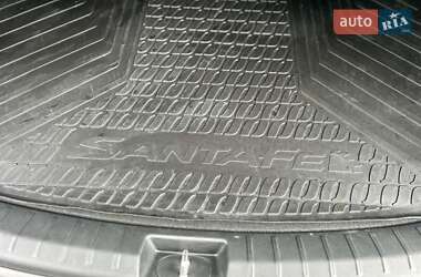 Внедорожник / Кроссовер Hyundai Santa FE 2014 в 
