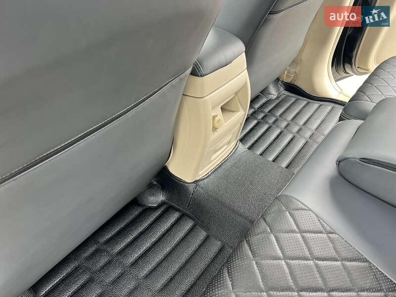 Позашляховик / Кросовер Hyundai Santa FE 2007 в Житомирі