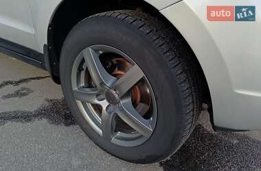 Внедорожник / Кроссовер Hyundai Santa FE 2007 в 