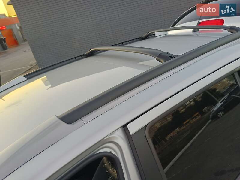 Позашляховик / Кросовер Hyundai Santa FE 2007 в Харкові