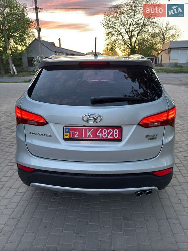 Позашляховик / Кросовер Hyundai Santa FE 2013 в Первомайську