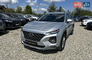 Позашляховик / Кросовер Hyundai Santa FE 2019 в 