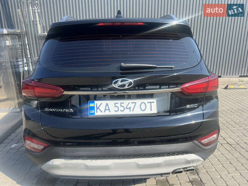 Позашляховик / Кросовер Hyundai Santa FE 2019 в Винниках