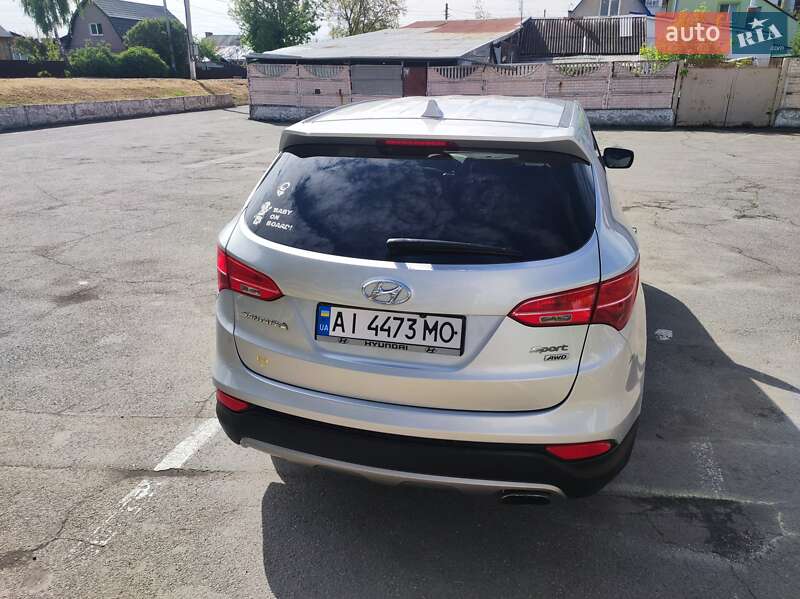 Позашляховик / Кросовер Hyundai Santa FE 2015 в Ірпені