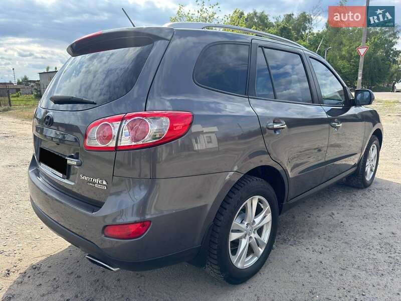 Позашляховик / Кросовер Hyundai Santa FE 2012 в Охтирці